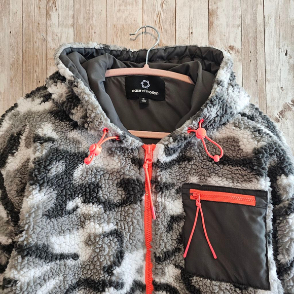 Women's Ease of Motion Jacket, M, Gray - Picture 2 of 8